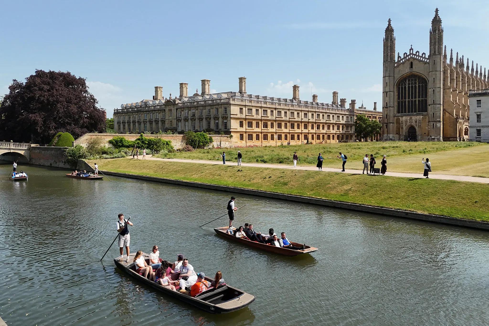 Professor’s Death Leaves Behind Hard Questions for Cambridge on Race and Hiring