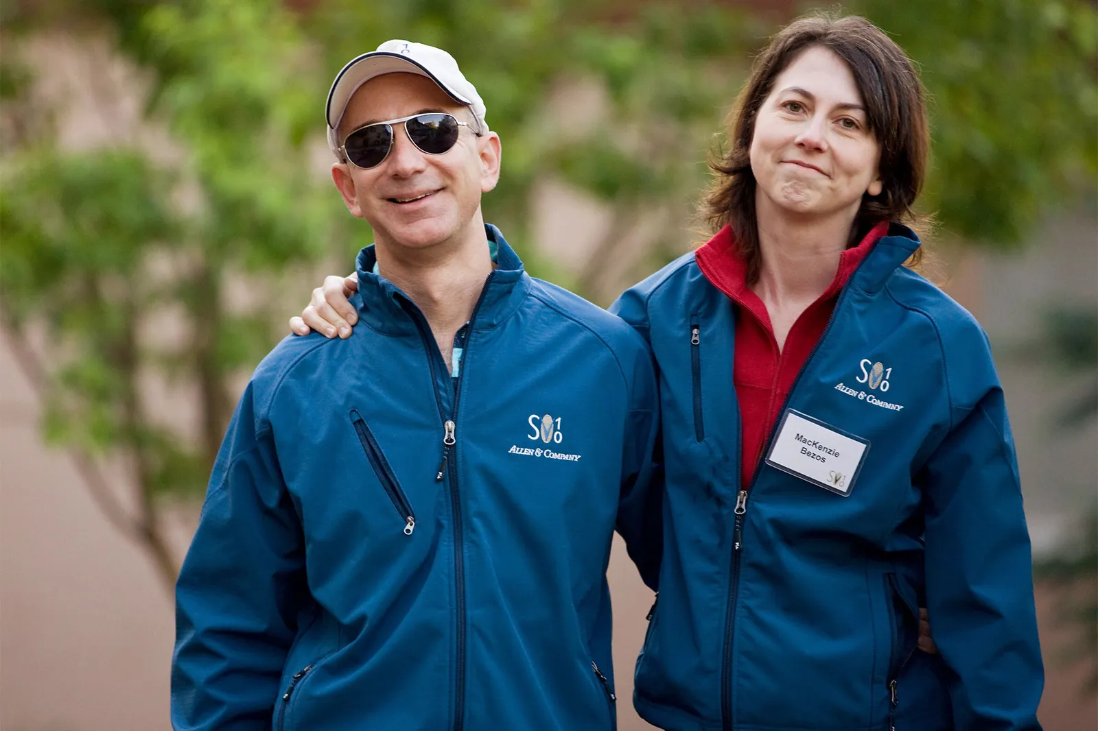 “Partners in Ventures” Is the New “Conscious Uncoupling,” Thanks to Jeff and MacKenzie Bezos
